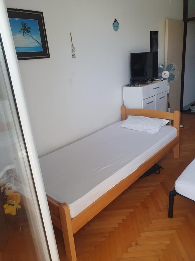 Apartman Na Najboljoj Lokaciji , Nedaleko Od Plaze Бар Екстериор снимка